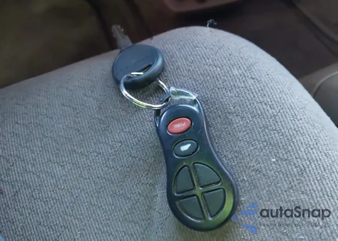 2002 Chrysler Town & Country Ex z USA, uszkodzony, nr VIN 2C8GP74L72R508786